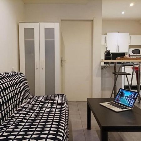Charmant Studio A La Croix Rousse Avec Patio Lyon Dış mekan fotoğraf